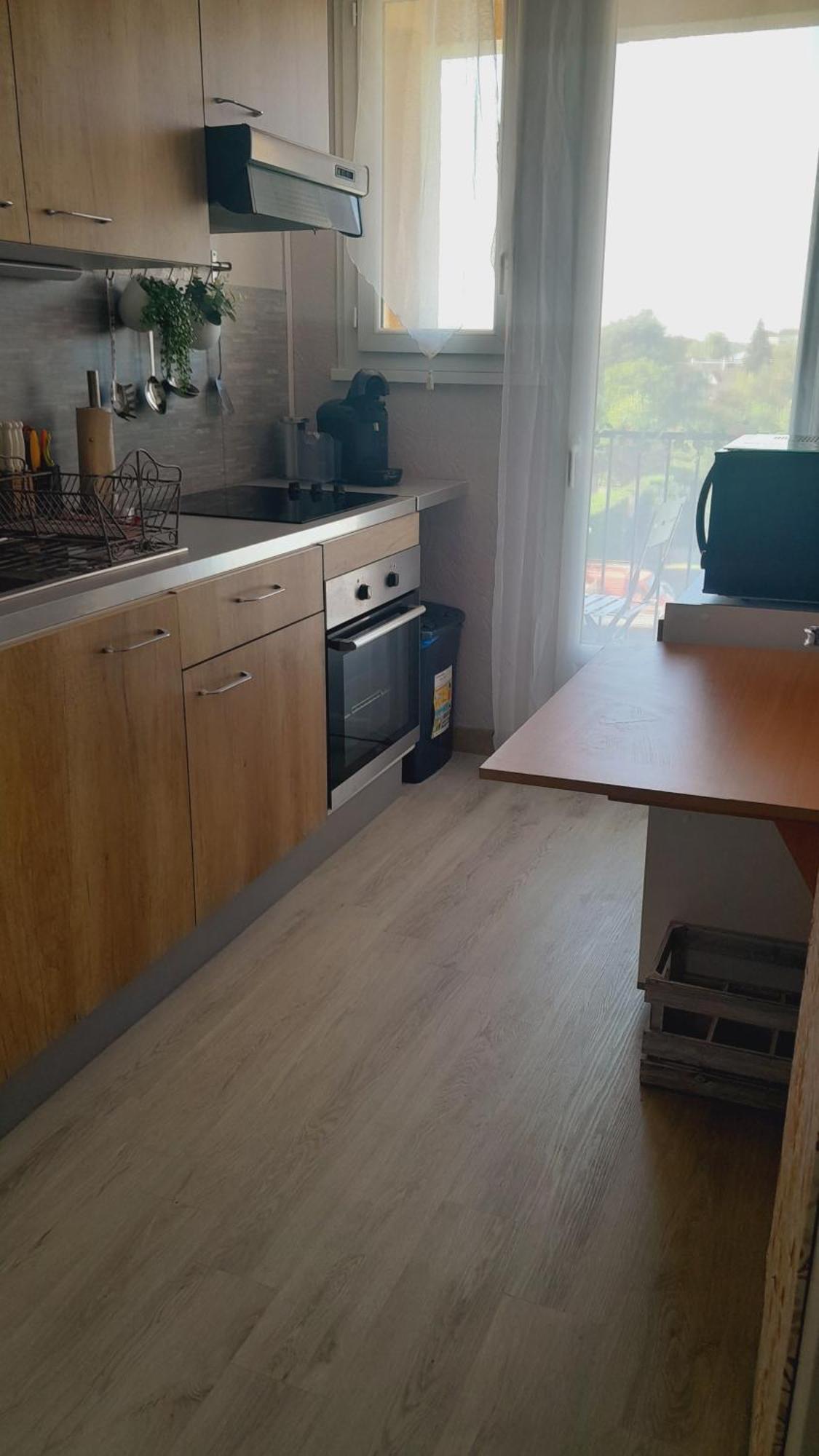 Chateauroux : Bel Appartement Avec Balcon Екстериор снимка
